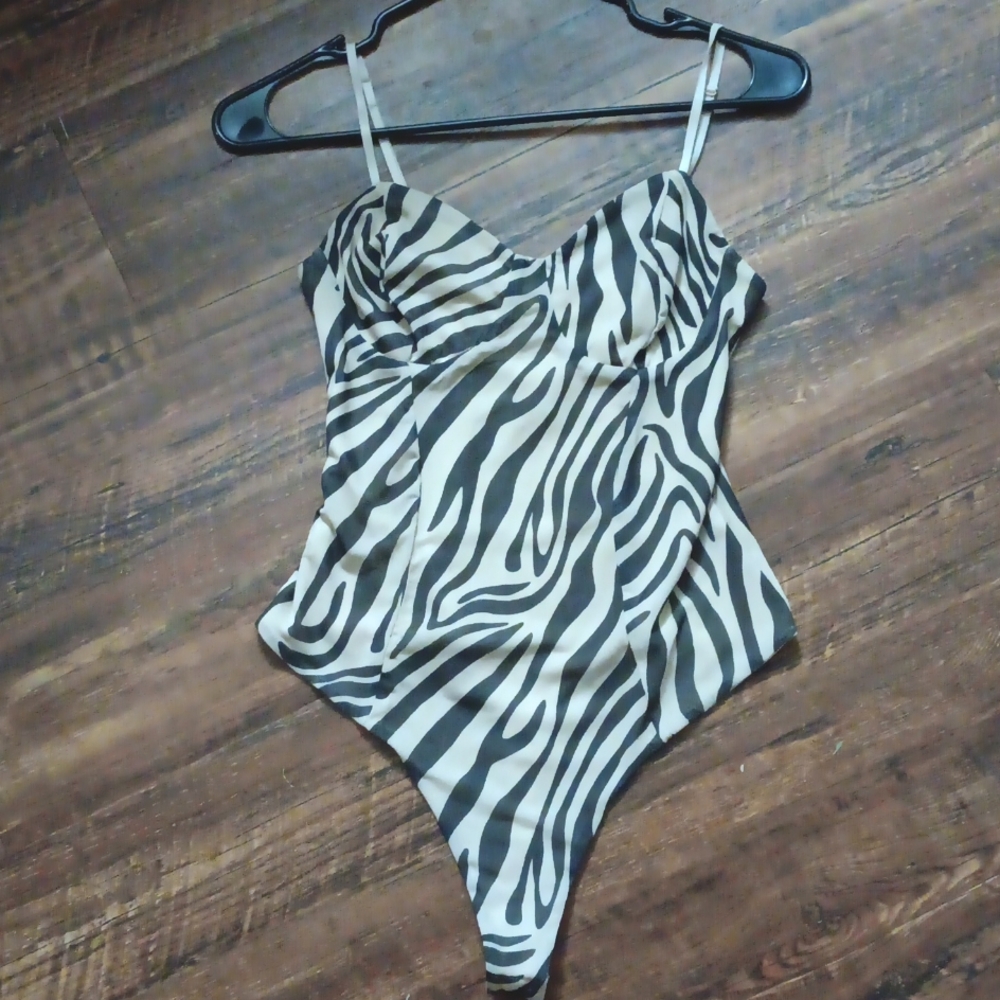 BAR III Women's Size XS Animal Print Tank Style Bodysuit